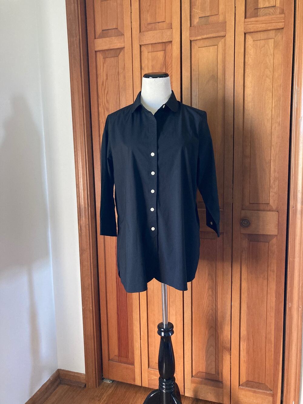 Lands' End Black Buttondown Shirt, Size 12